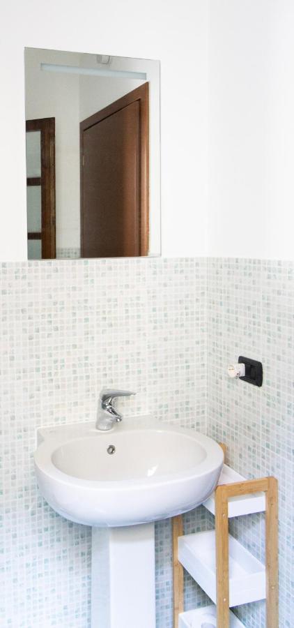 Residenza La Corte Visconti Massino Visconti Ngoại thất bức ảnh